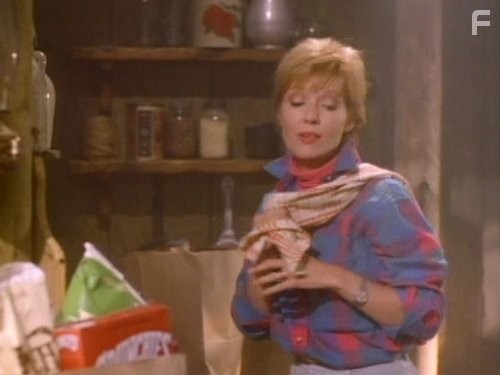 Anne Schedeen in Альф (1986)