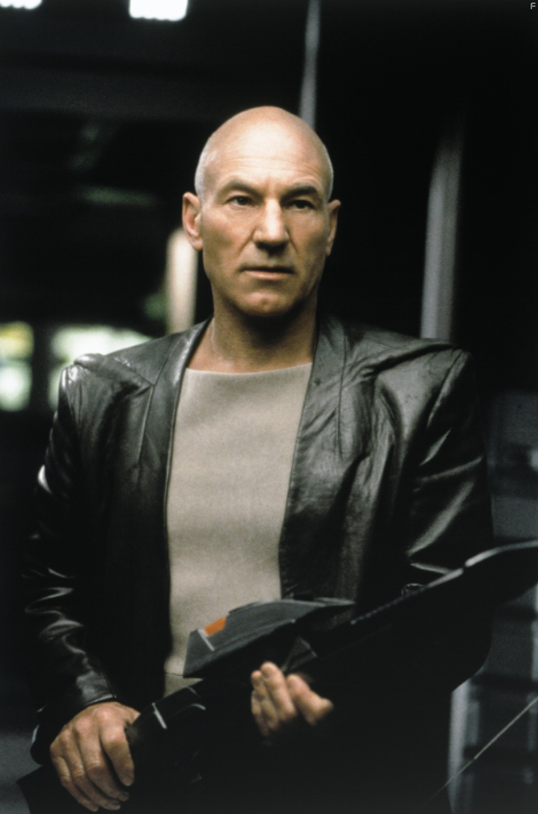Patrick Stewart in Звездный путь: Восстание (1998)