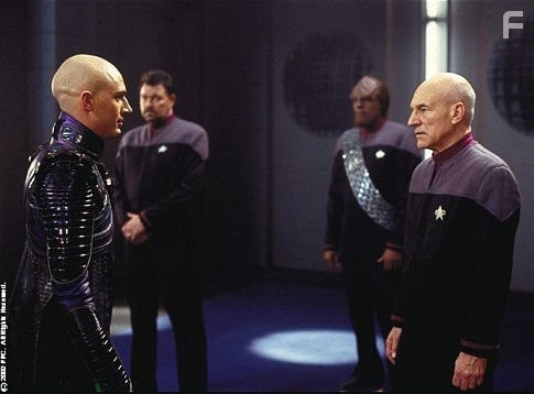 Michael Dorn, Jonathan Frakes, Patrick Stewart, and Tom Hardy in Звездный путь: Возмездие (2002)