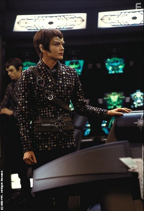 Dina Meyer in Звездный путь: Возмездие (2002)