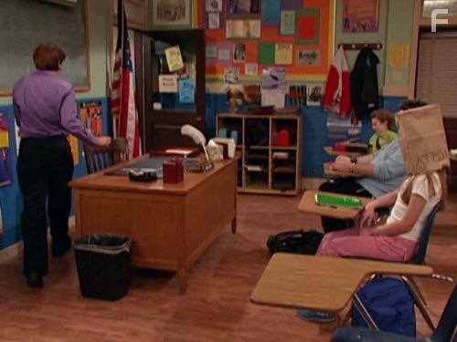 Всё тип-топ, или Жизнь Зака и Коди (2005)