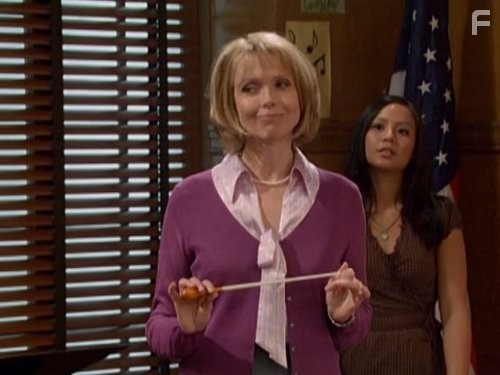 Susan Blakely in Всё тип-топ, или Жизнь Зака и Коди (2005)