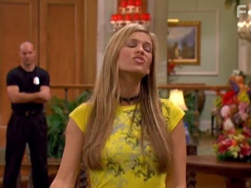 Cameron Goodman in Всё тип-топ, или Жизнь Зака и Коди (2005)