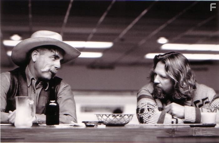Jeff Bridges and Sam Elliott in Большой Лебовски (1998)