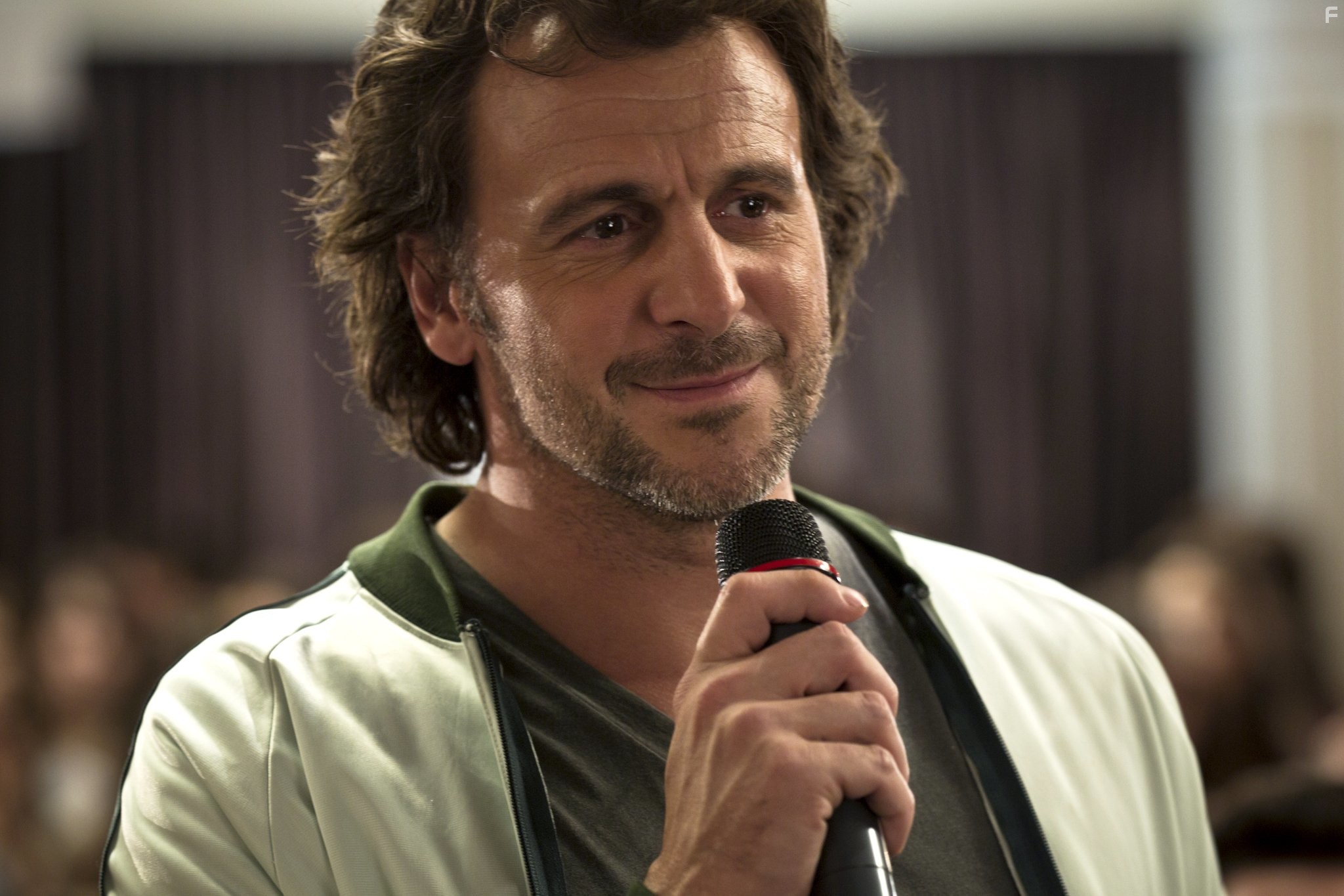 Patrick Huard in Папаша (2011)