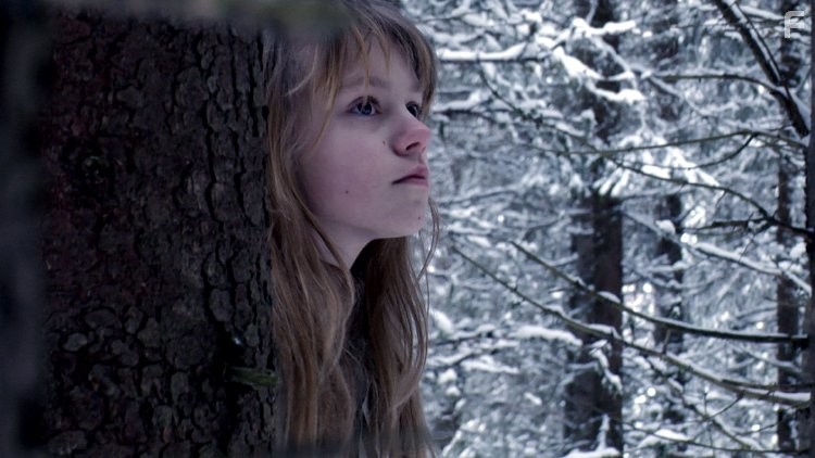 Sunniva Lien in Хвост (2012)