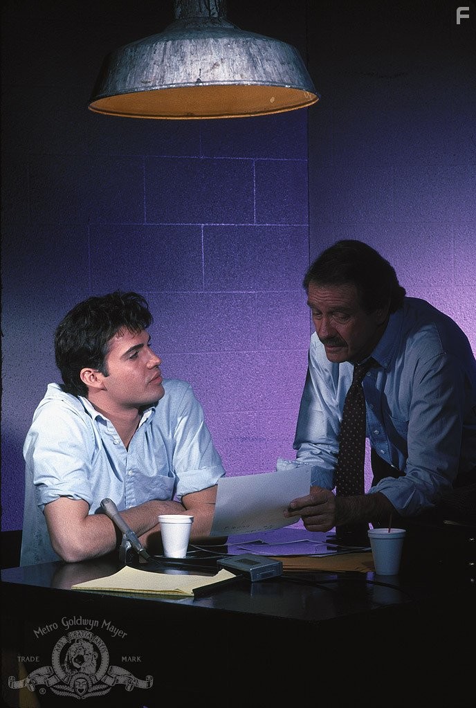 Billy Zane and Richard Crenna in The Case of the Hillside Stranglers (1989)