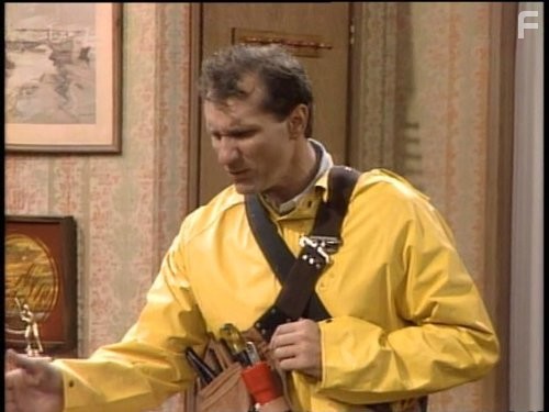 Ed O'Neill in Женаты... с детьми (1987)