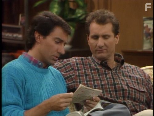 David Garrison and Ed O'Neill in Женаты... с детьми (1987)