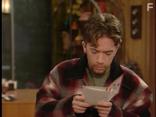 David Faustino in Женаты... с детьми (1987)