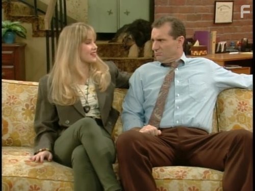 Christina Applegate and Ed O'Neill in Женаты... с детьми (1987)