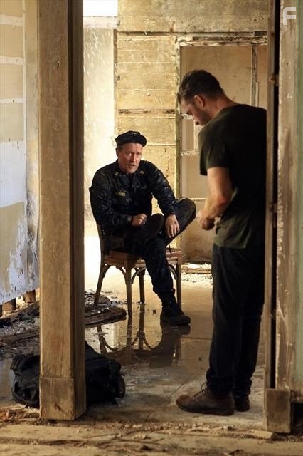 Scott Speedman in Отчаянные меры (2012)