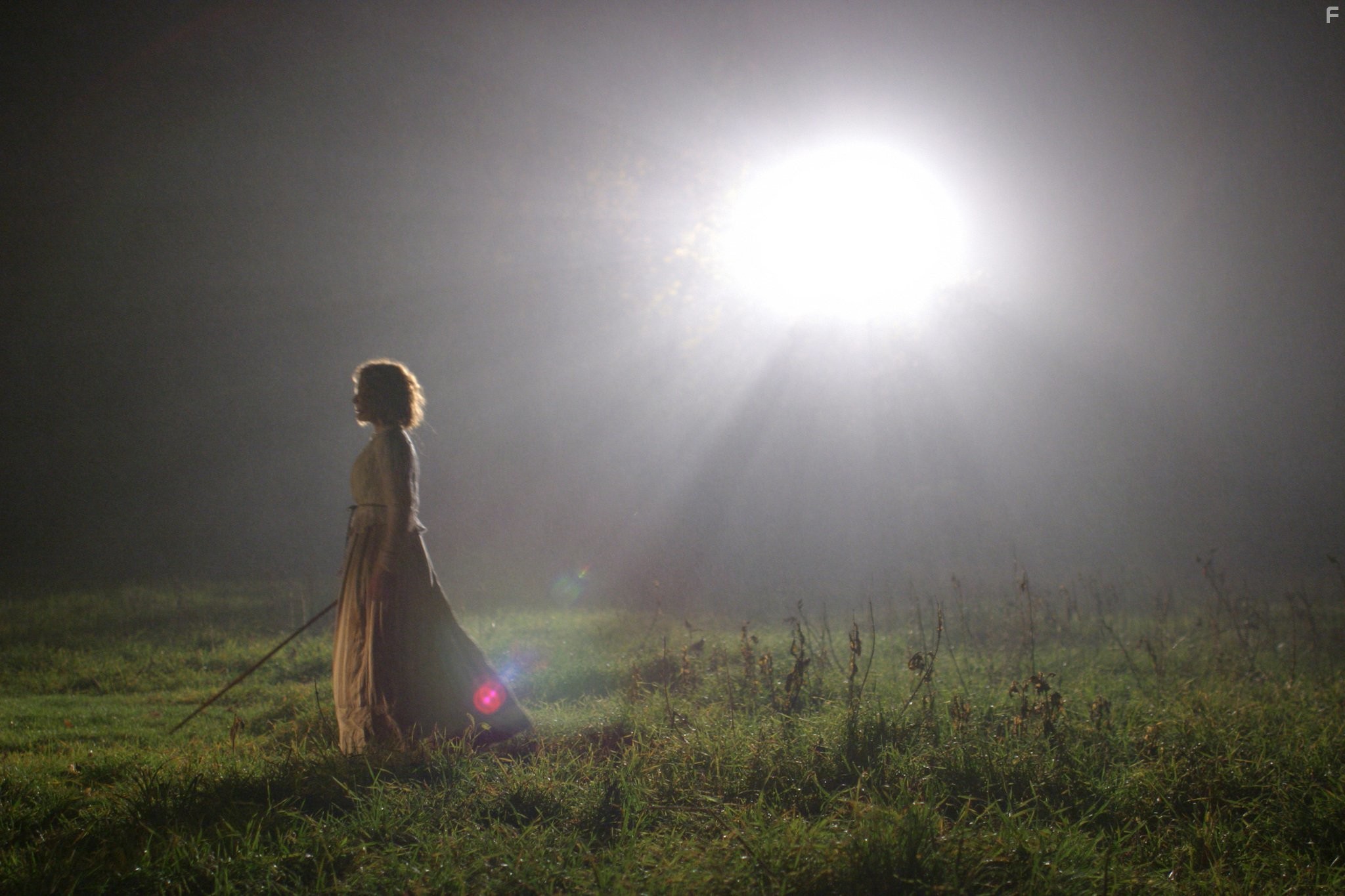 Bryce Dallas Howard in Таинственный лес (2004)