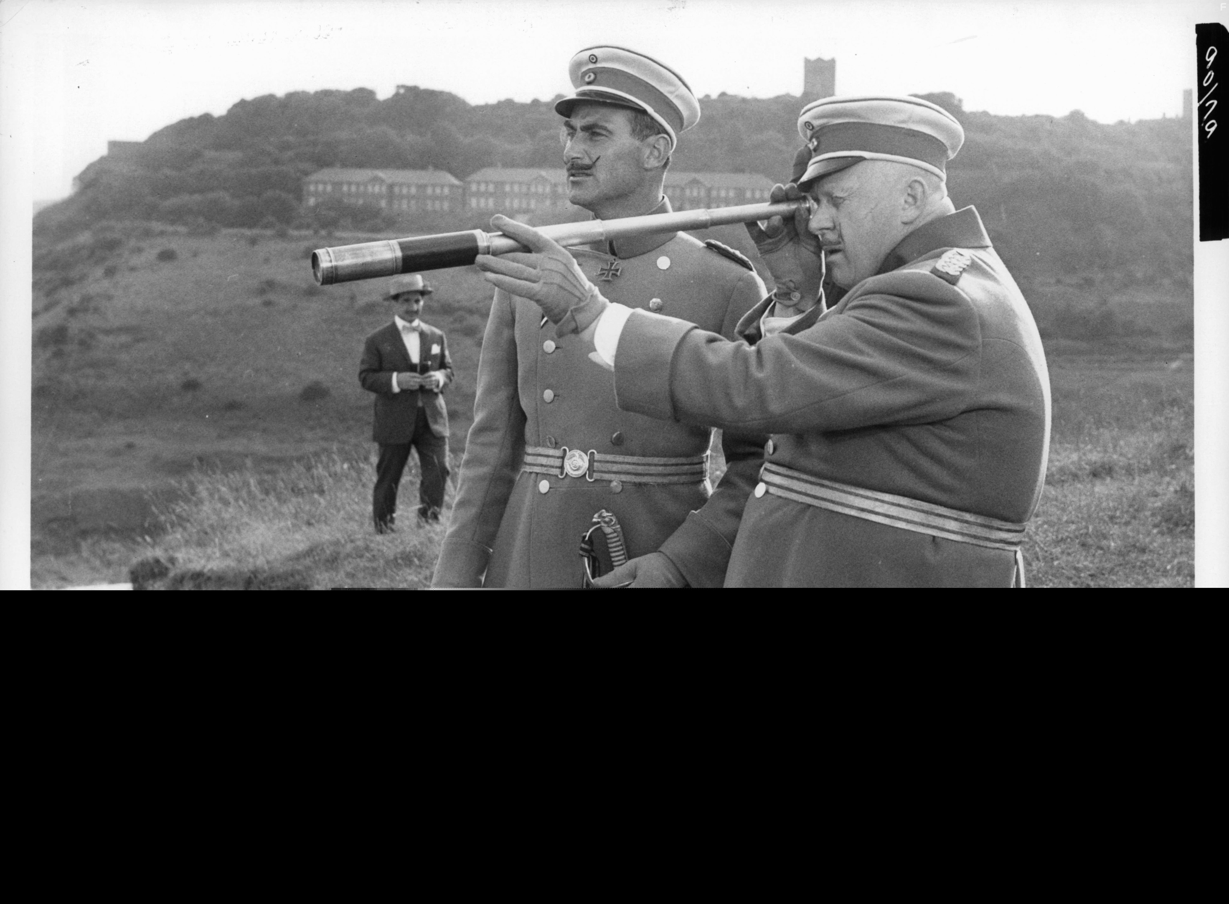 Gert Fr?be in Воздушные приключения (1965)