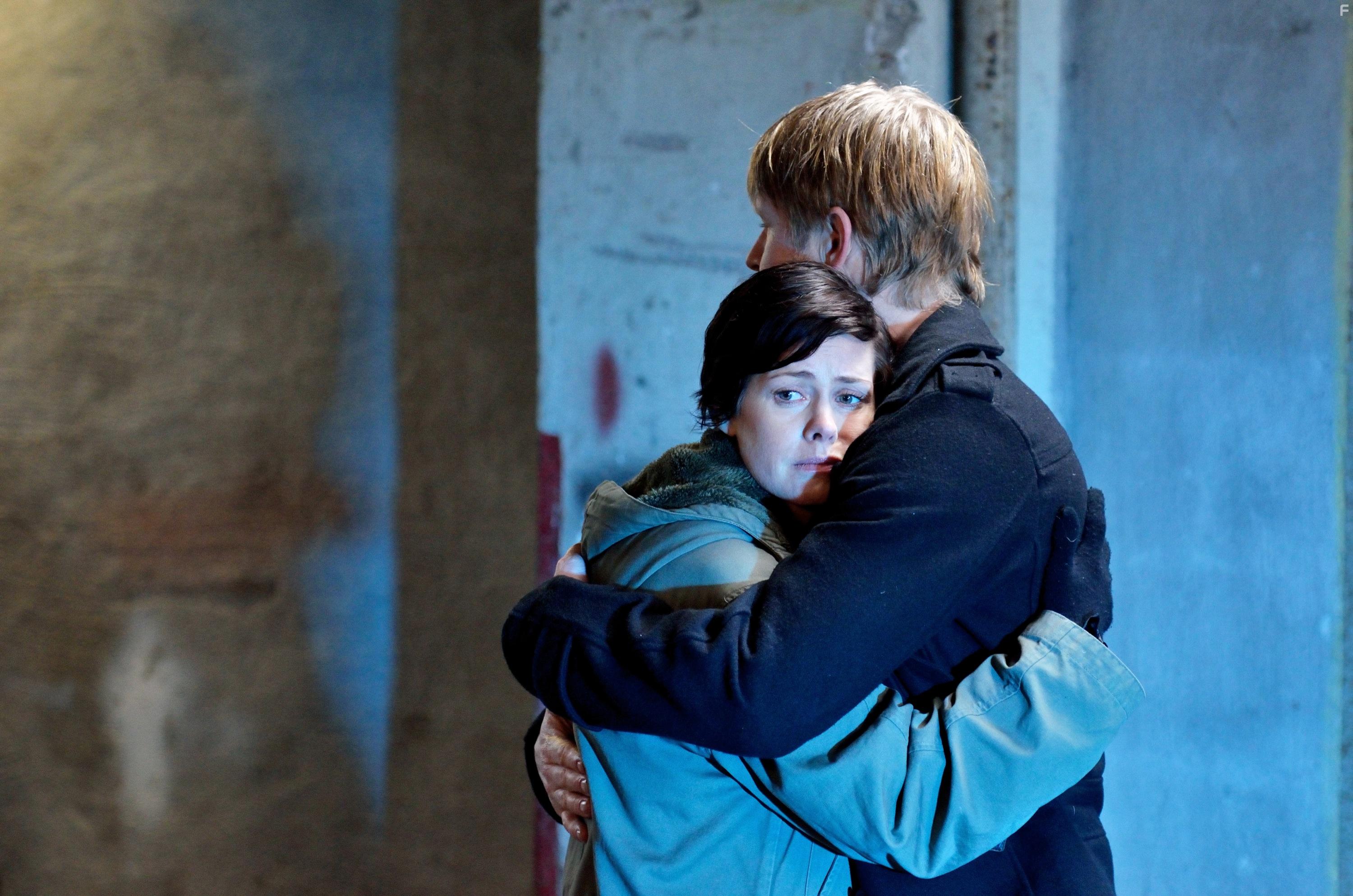 Lene Nystrm and Trond Espen Seim in Varg Veum - De dde har det godt (2012)