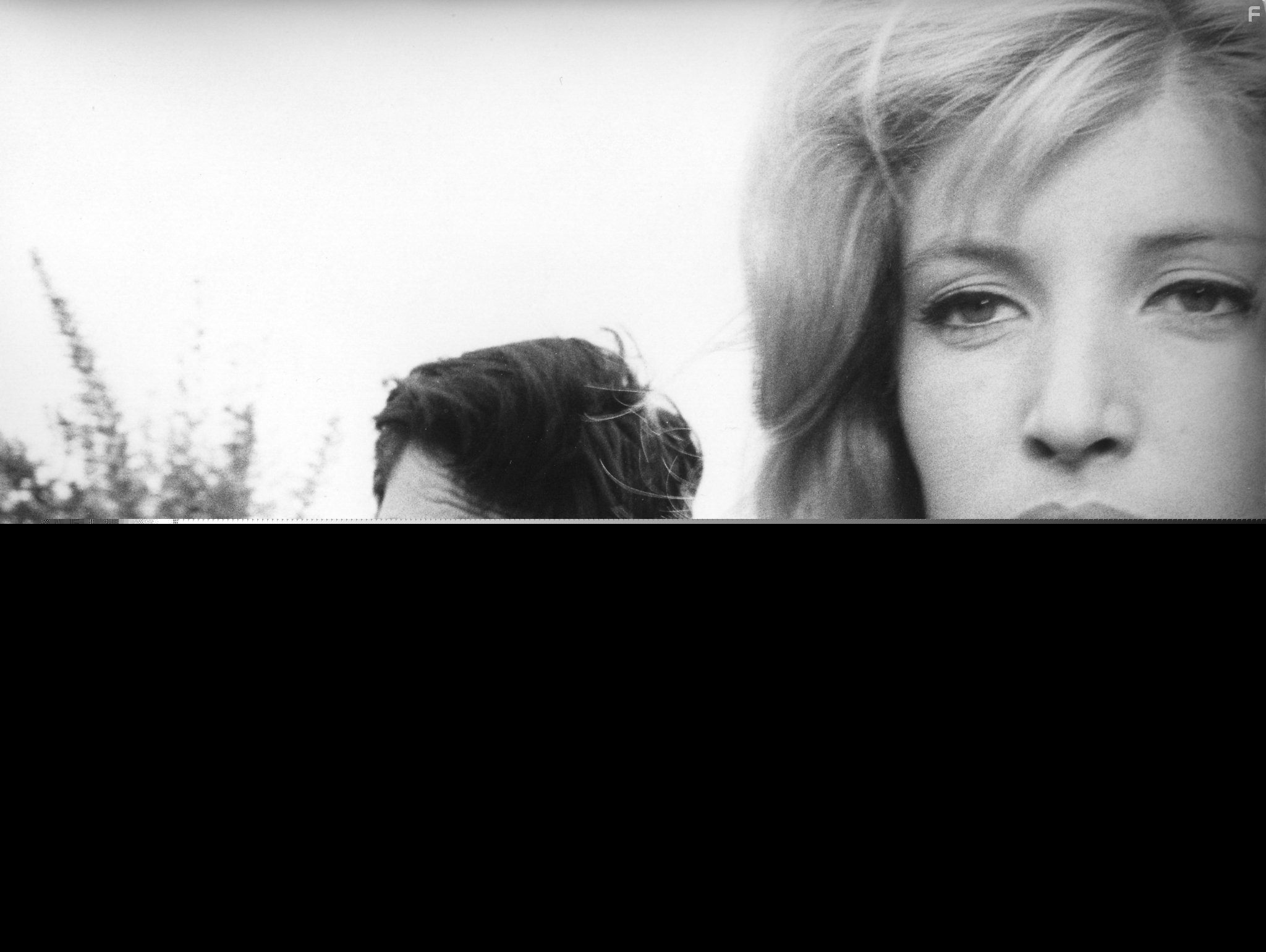 Alain Delon and Monica Vitti in Затмение (1962)