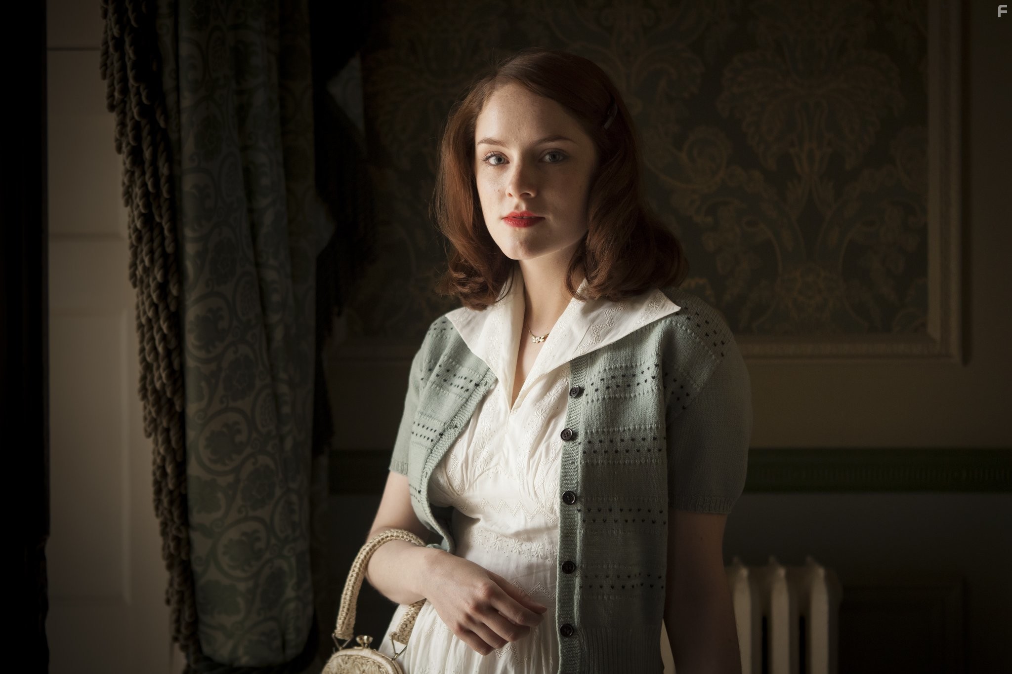 Sophie Rundle in Код убийства (2012)
