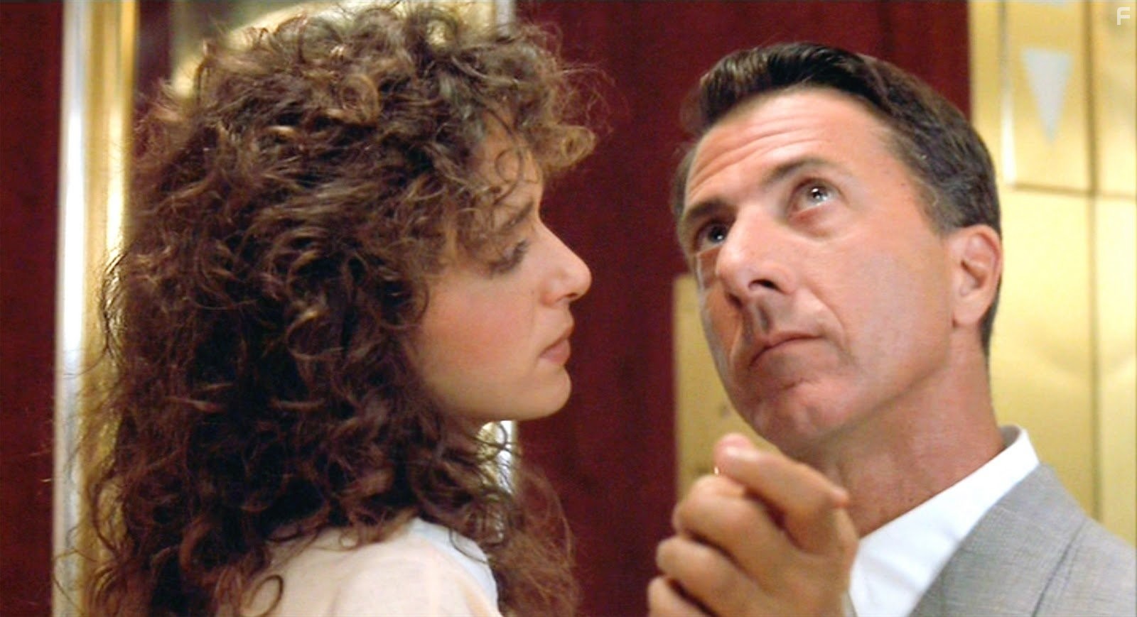 Dustin Hoffman and Valeria Golino in Человек дождя (1988)