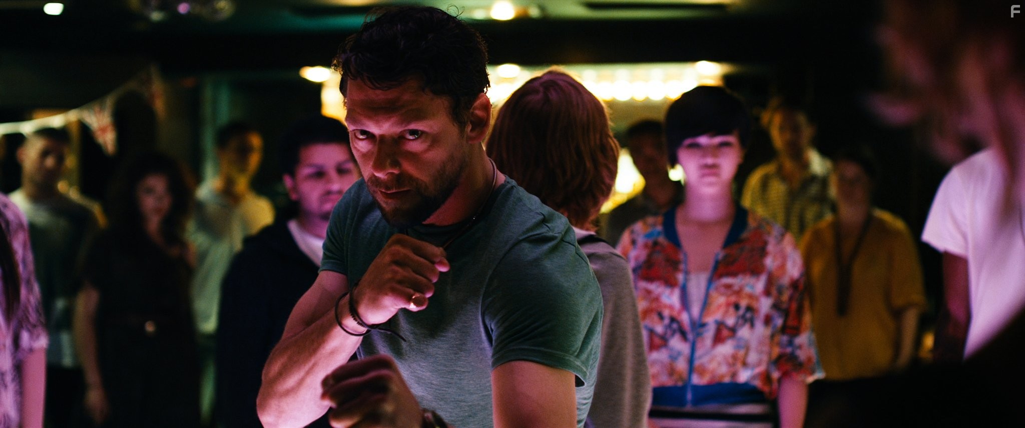 Richard Coyle in Дилер (2012)