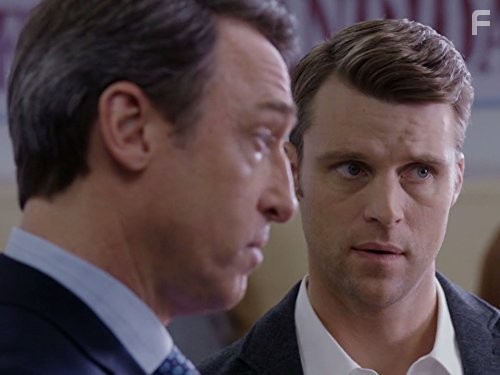 Jesse Spencer in Чикаго в Огне (2012)