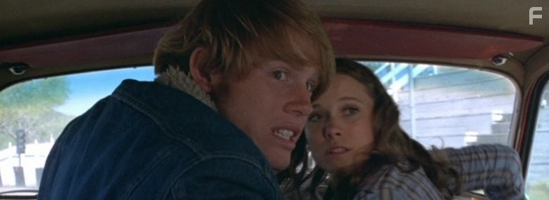 Ron Howard and Nancy Morgan in Большое автоограбление (1977)