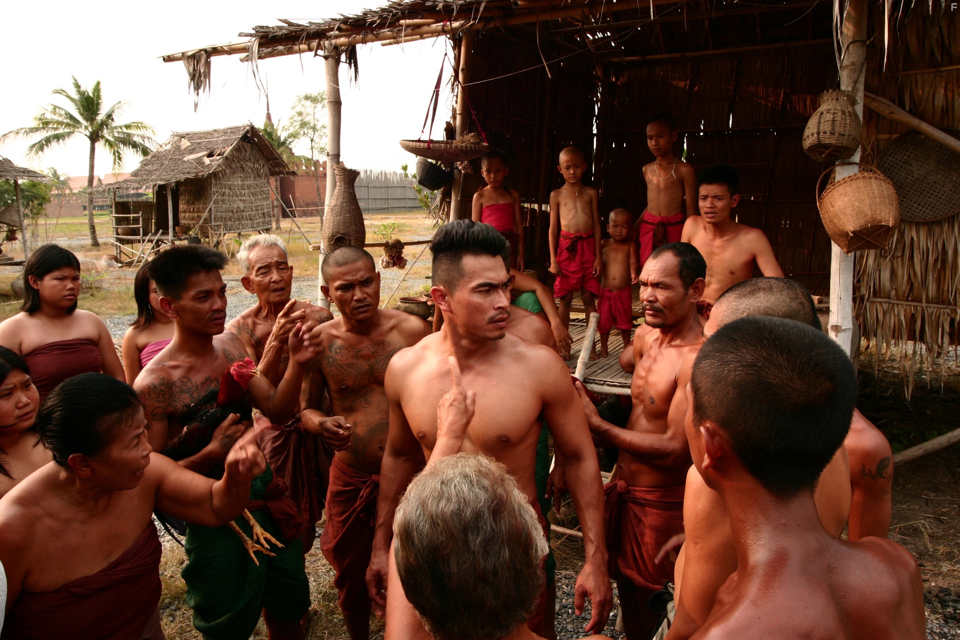 Jaran Ngamdee in Ghost of Mae Nak (2005)