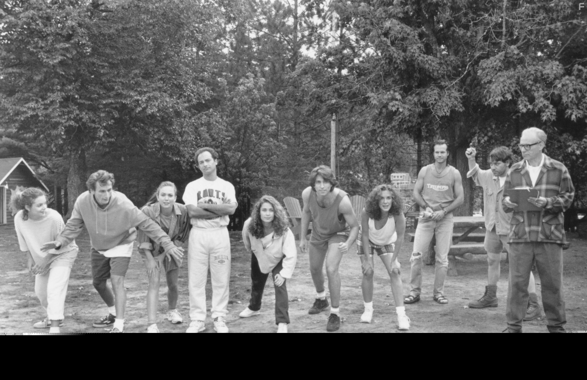 Diane Lane, Bill Paxton, Alan Arkin, Sam Raimi, Julie Warner, Elizabeth Perkins, Kevin Pollak, Vincent Spano, Matt Craven, and Kimberly Williams-Paisley in Бабье лето (1993)