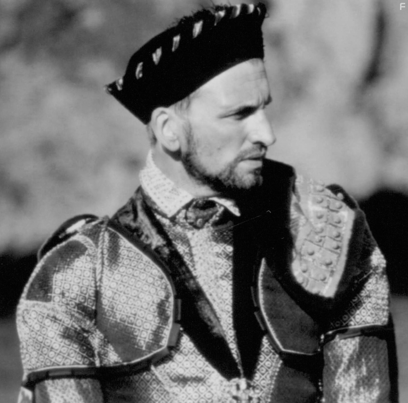 Christopher Eccleston in Елизавета (1998)