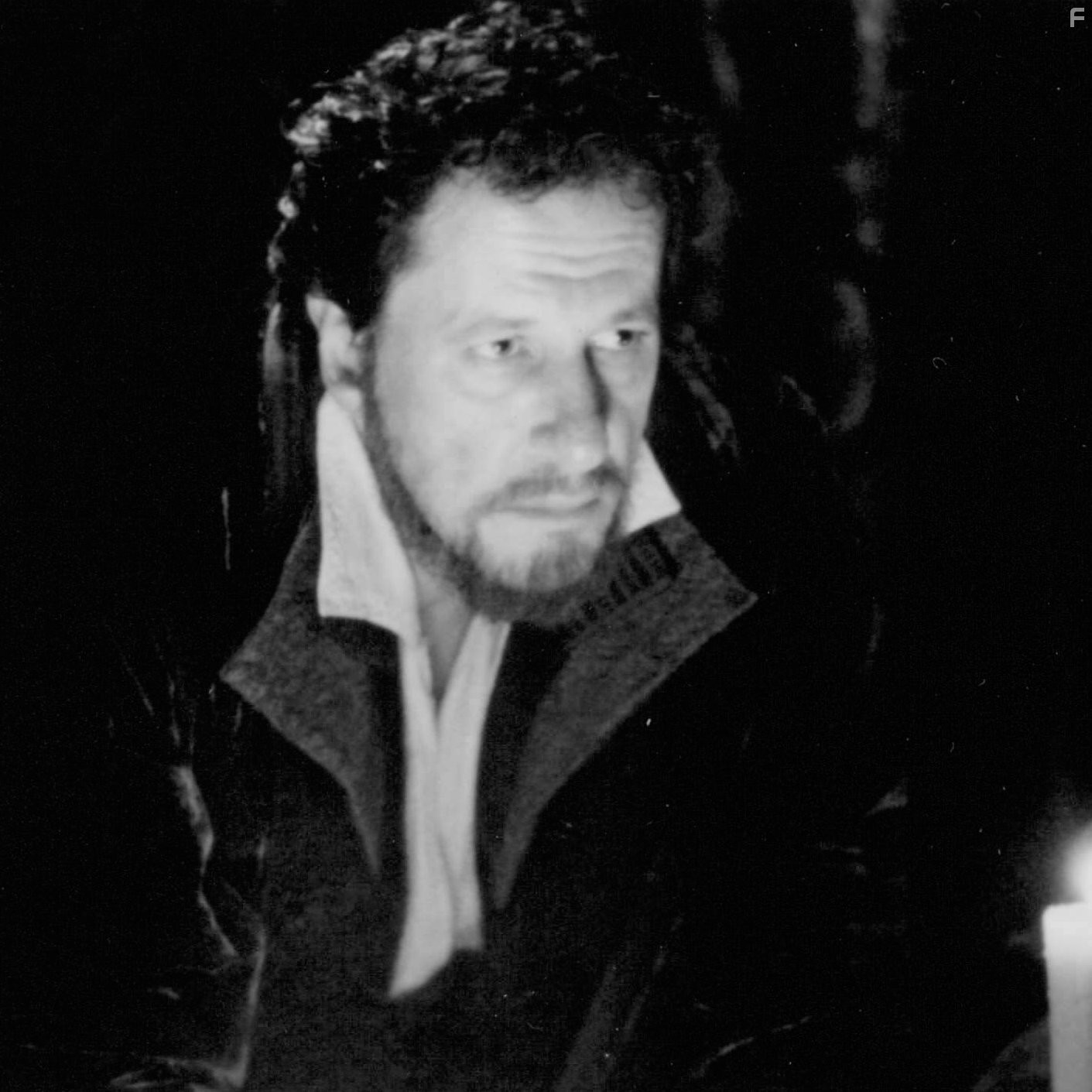 Geoffrey Rush in Елизавета (1998)