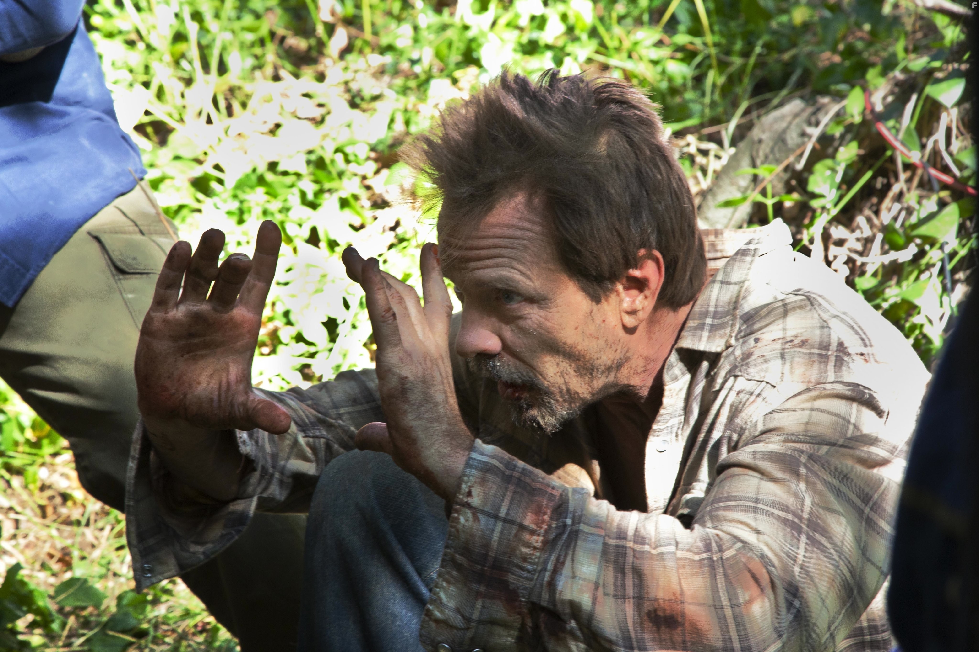Michael Biehn in Жертва (2011)