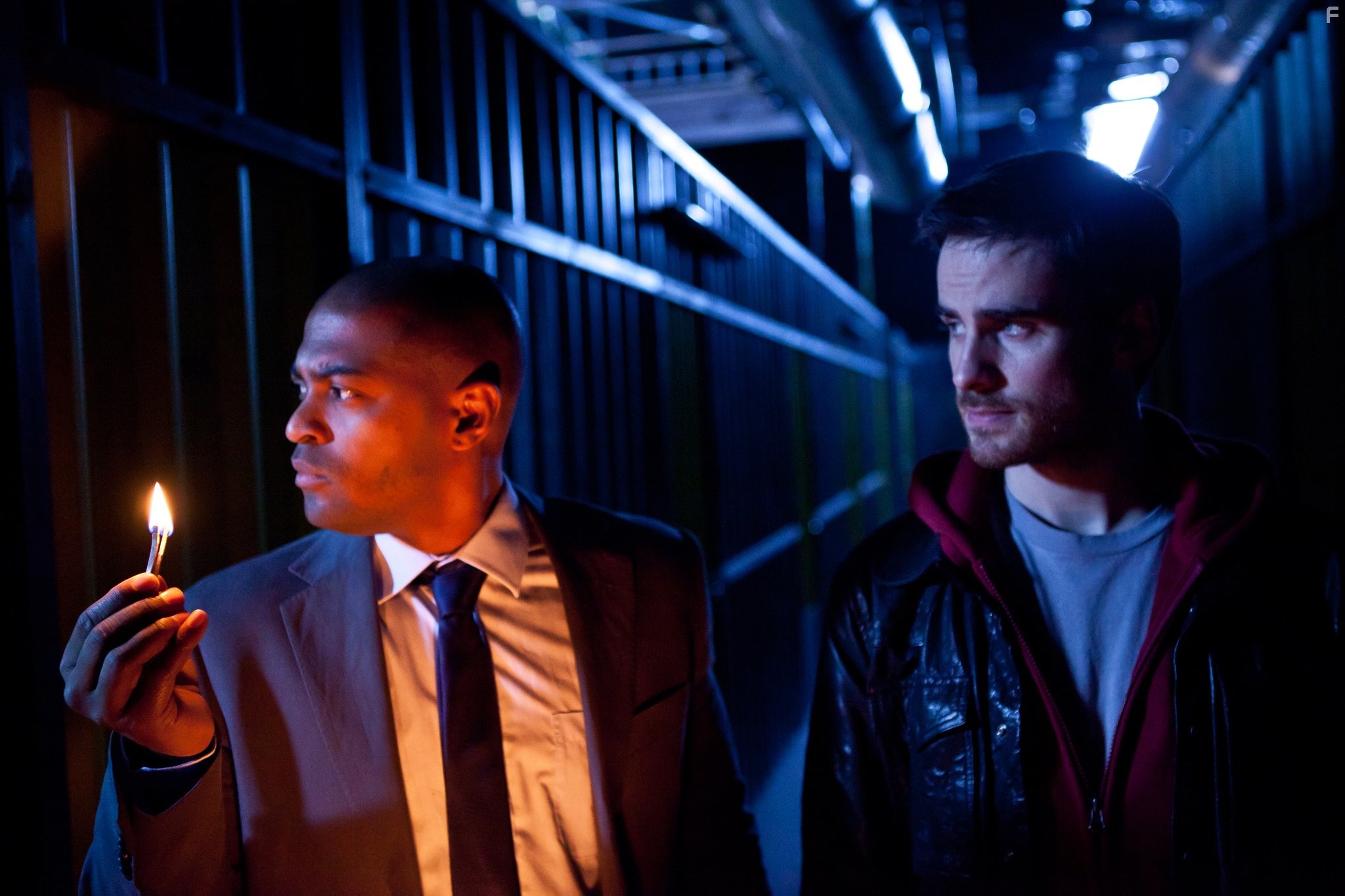 Noel Clarke and Colin O'Donoghue in Хранилище 24 (2012)