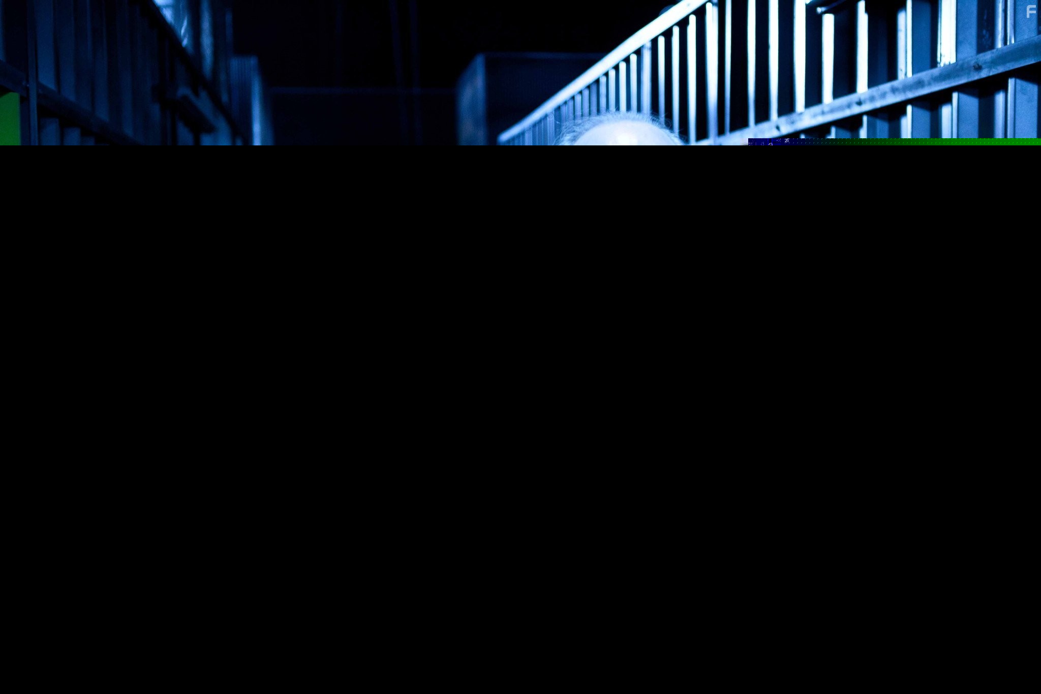 Noel Clarke, Ned Dennehy, Colin O'Donoghue, Antonia Campbell-Hughes, and Laura Haddock in Хранилище 24 (2012)