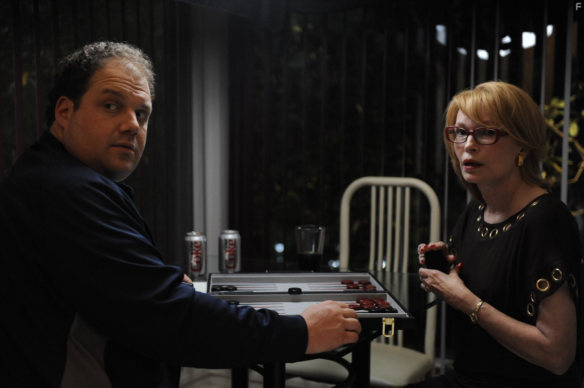 Jordan Gelber in Темная лошадка (2011)