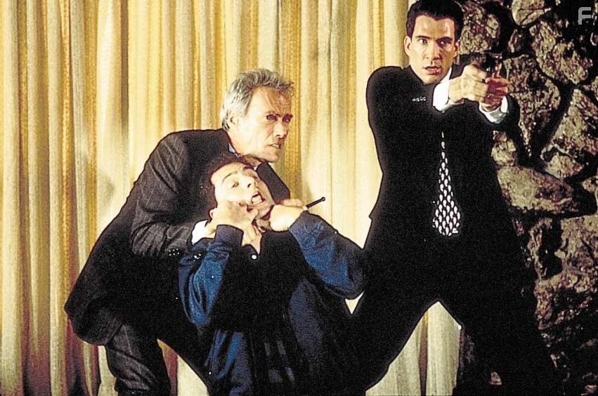 Clint Eastwood and Dylan McDermott in На линии огня (1993)