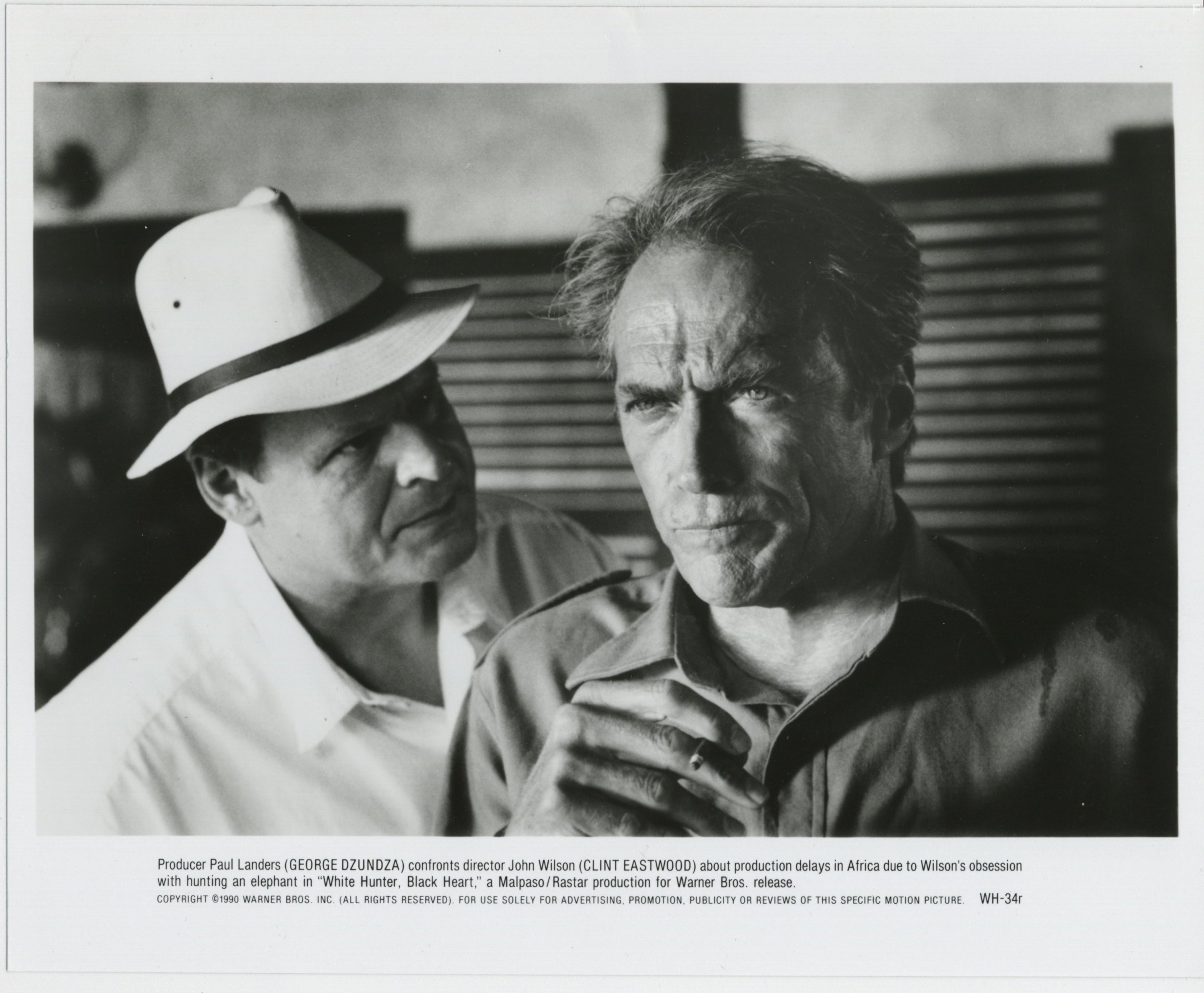 Clint Eastwood and George Dzundza in Белый охотник черное сердце (1990)