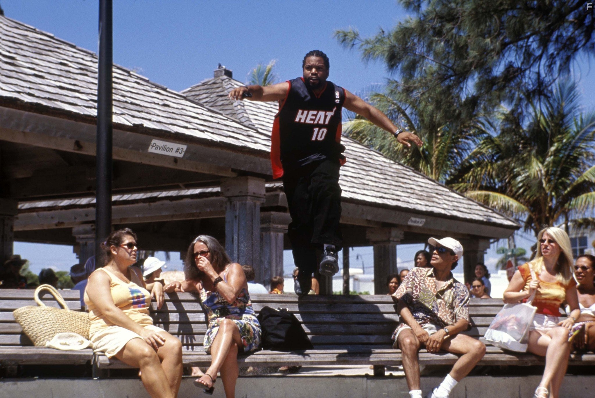 Ice Cube in Всё о Бенджаминах (2002)