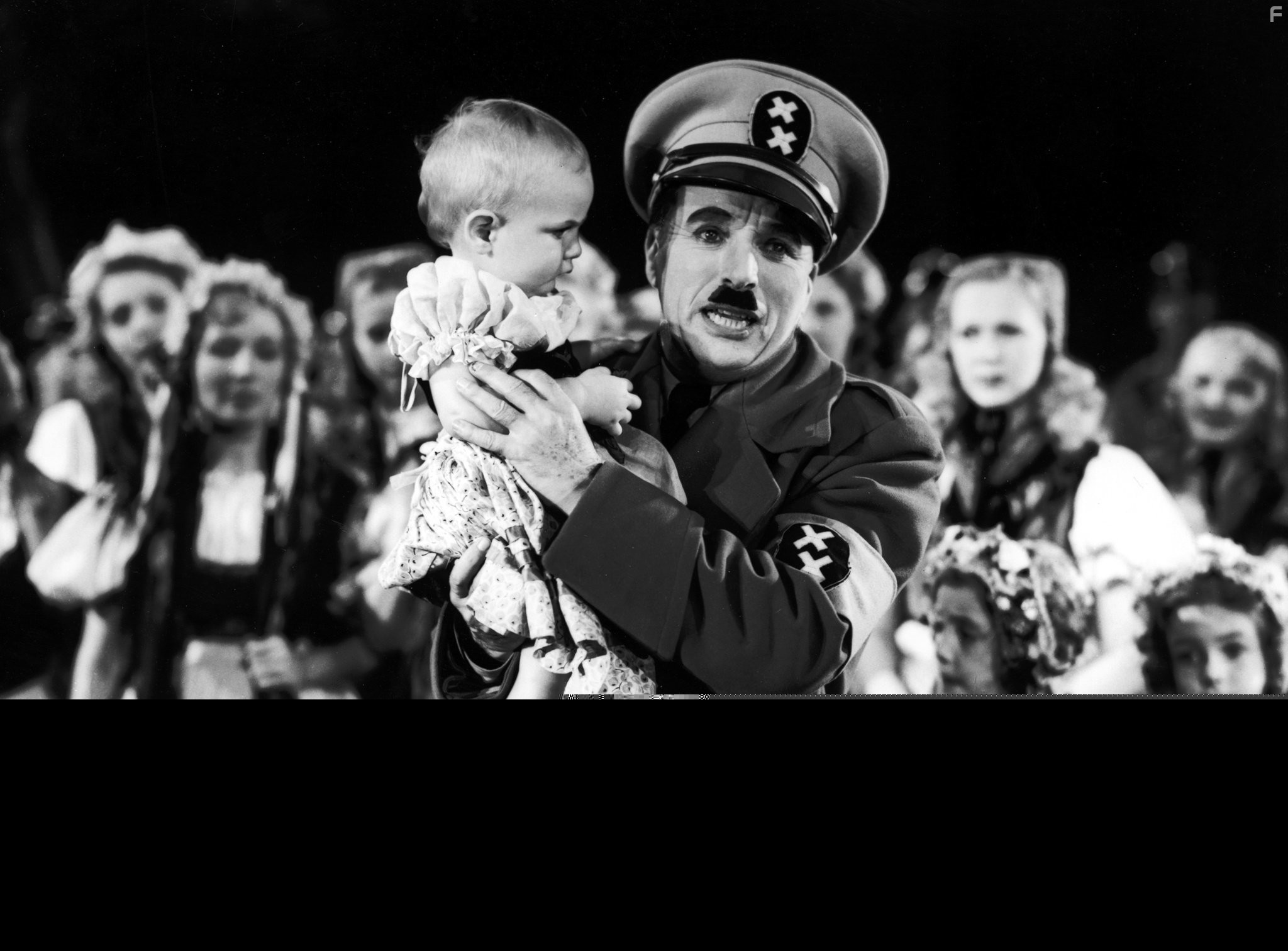 Charles Chaplin in Великий диктатор (1940)
