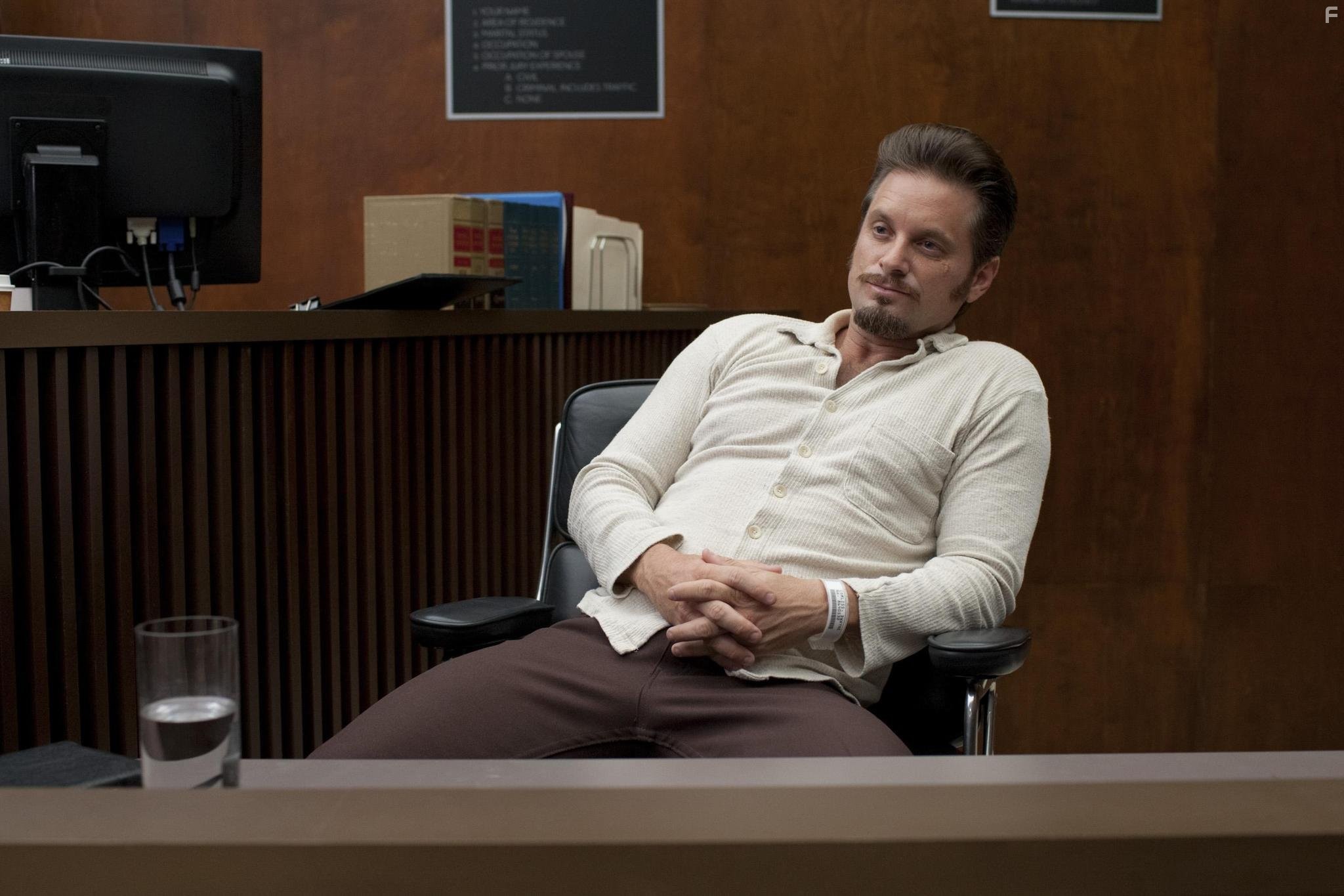 Shea Whigham in Линкольн для адвоката (2011)