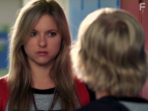 Моя няня - вампир (2011)