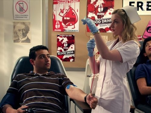 Моя няня - вампир (2011)