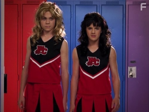 Моя няня - вампир (2011)