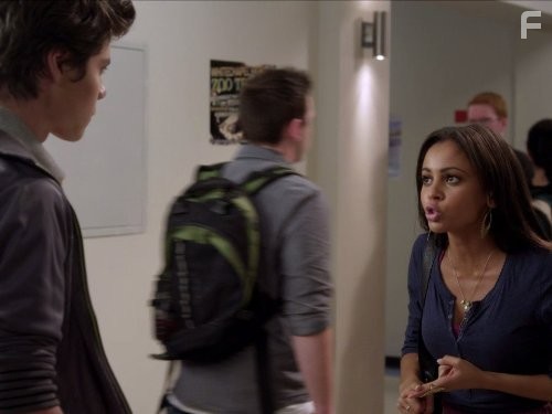 Моя няня - вампир (2011)