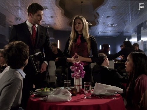 Моя няня - вампир (2011)