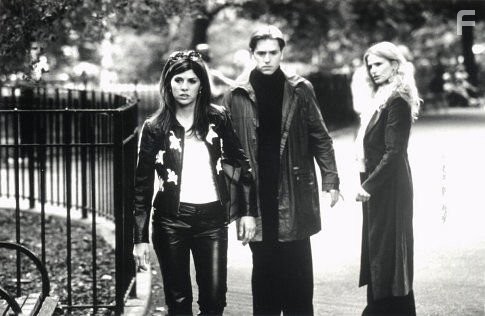 Marisa Tomei, Kyra Sedgwick, and Ron Eldard in Just a Kiss (2002)