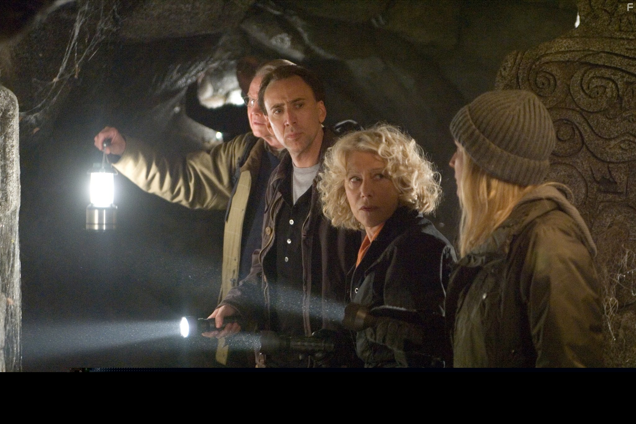 Nicolas Cage, Helen Mirren, Jon Voight, Justin Bartha, and Diane Kruger in Сокровище нации: Книга Тайн (2007)