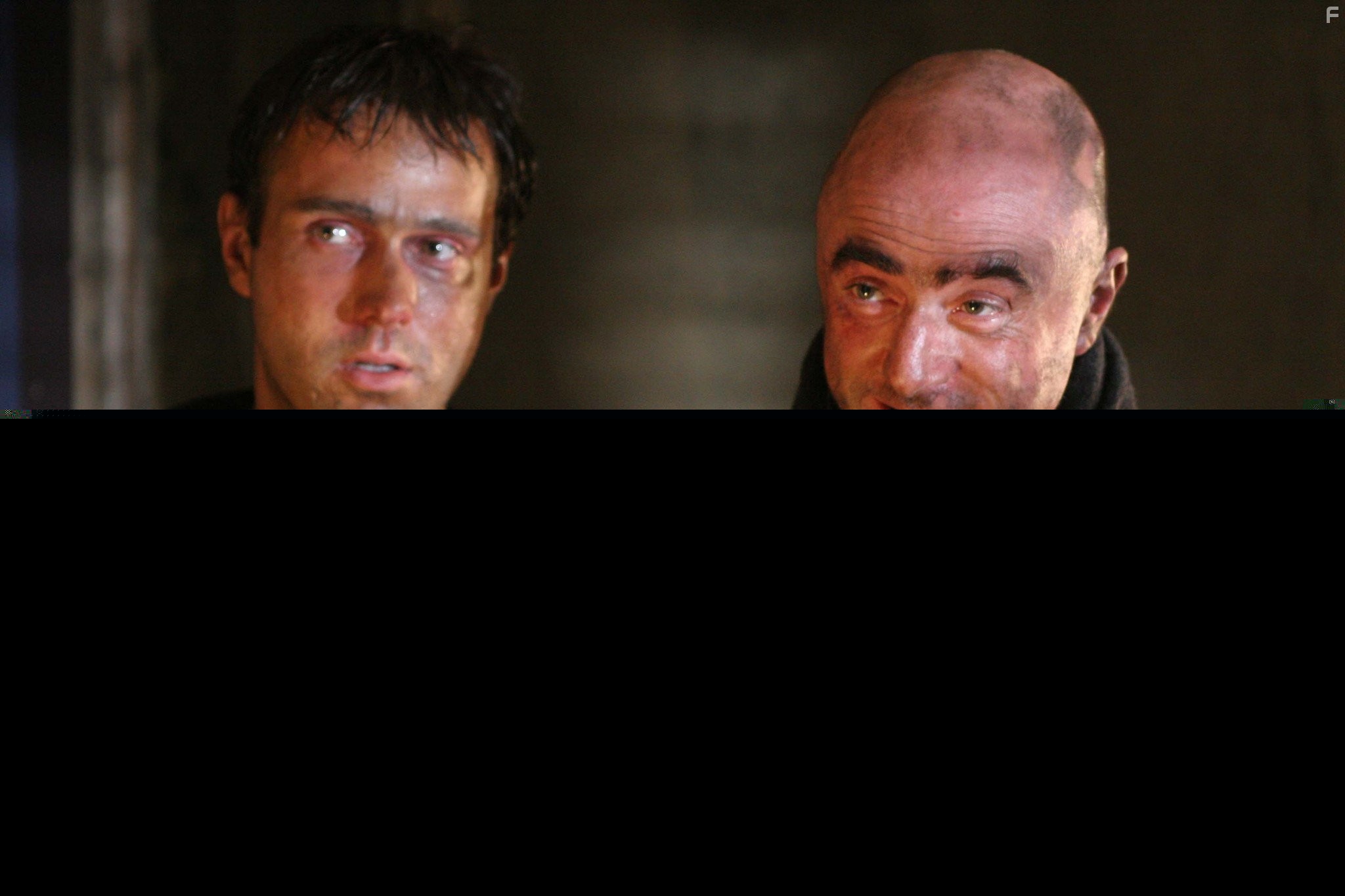 Paul Winchester and Brendan Clearkin in Ангел света (2007)