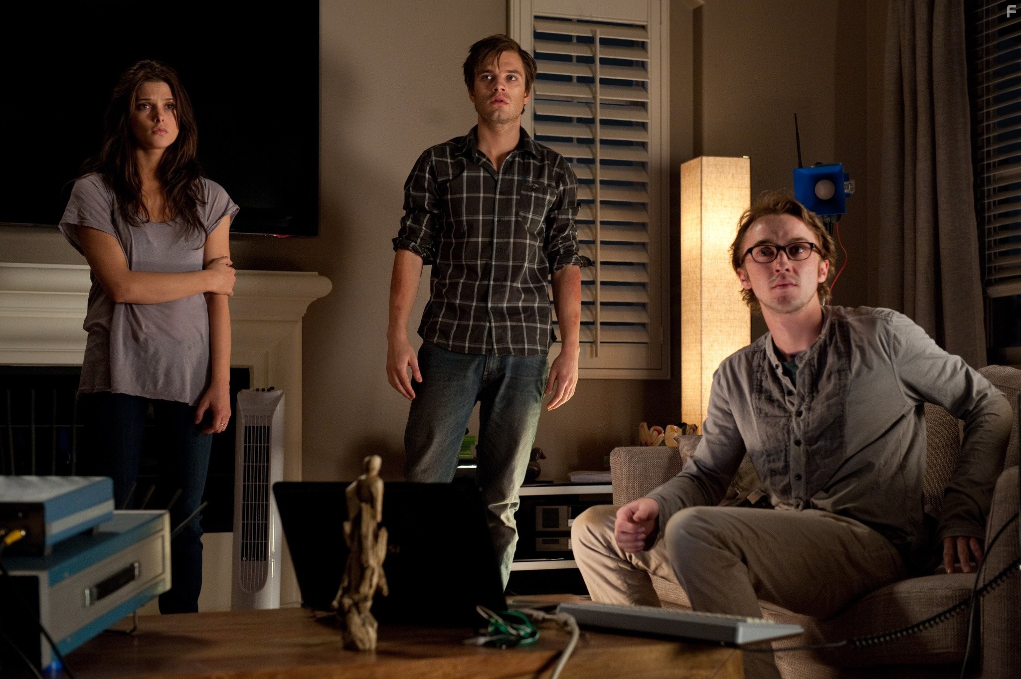 Tom Felton, Sebastian Stan, and Ashley Greene in Явление (2012)