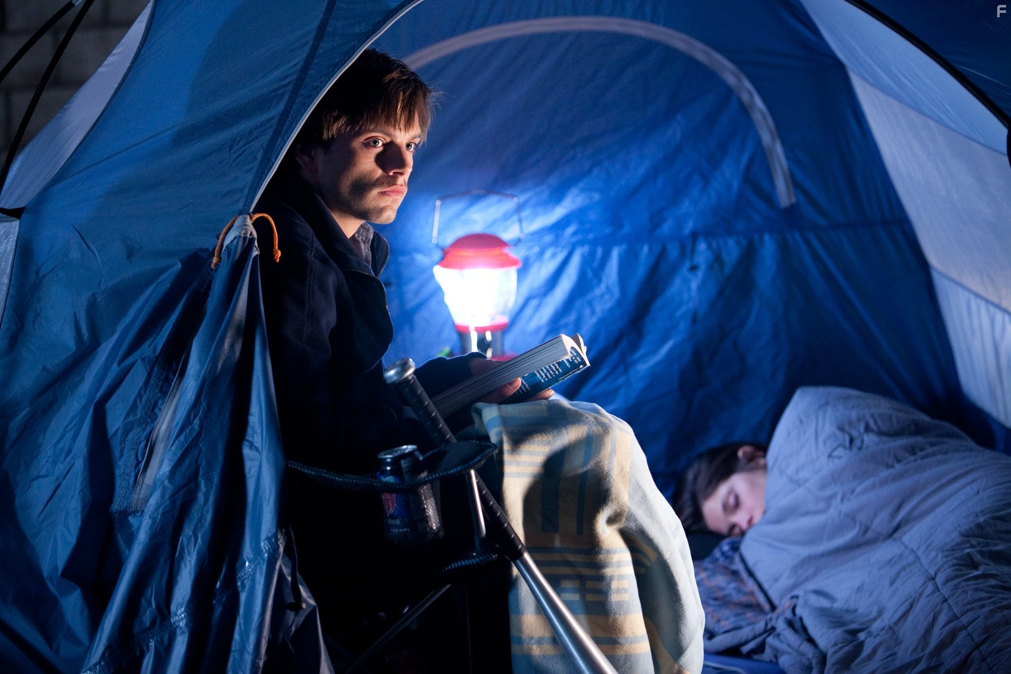 Sebastian Stan and Ashley Greene in Явление (2012)