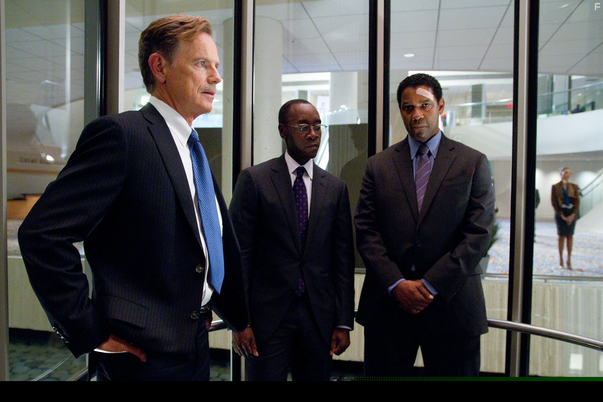 Denzel Washington, Don Cheadle, and Bruce Greenwood in Экипаж (2012)