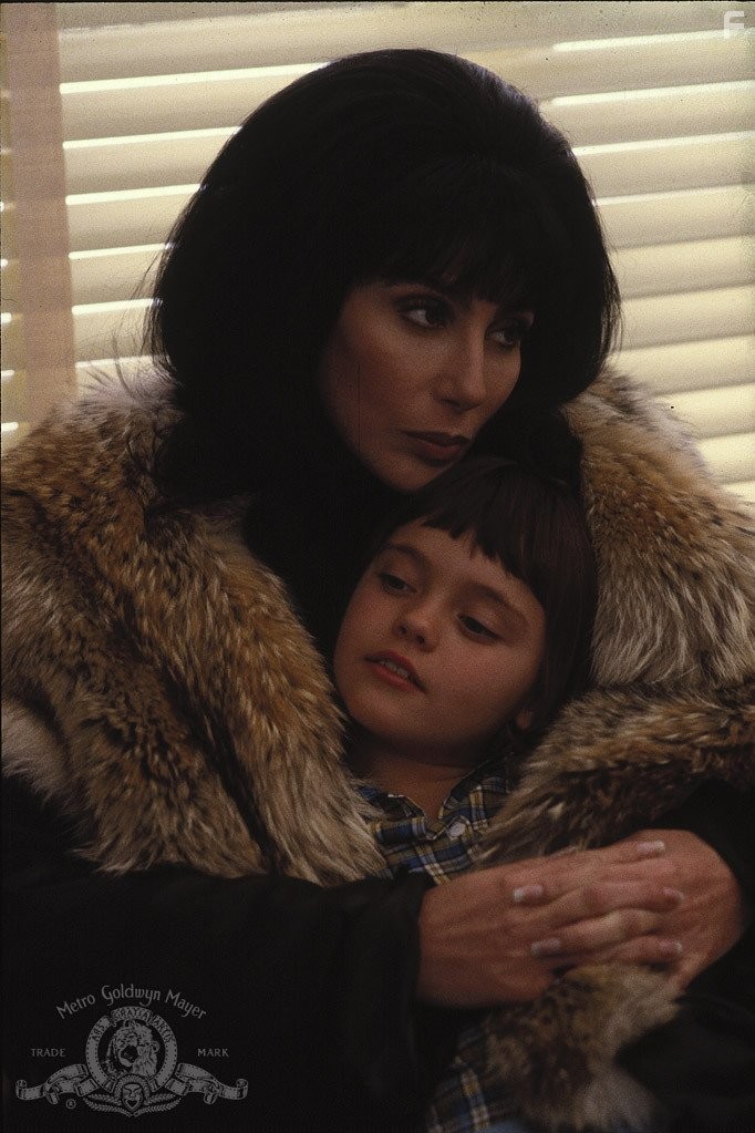 Christina Ricci and Cher in Русалки (1990)